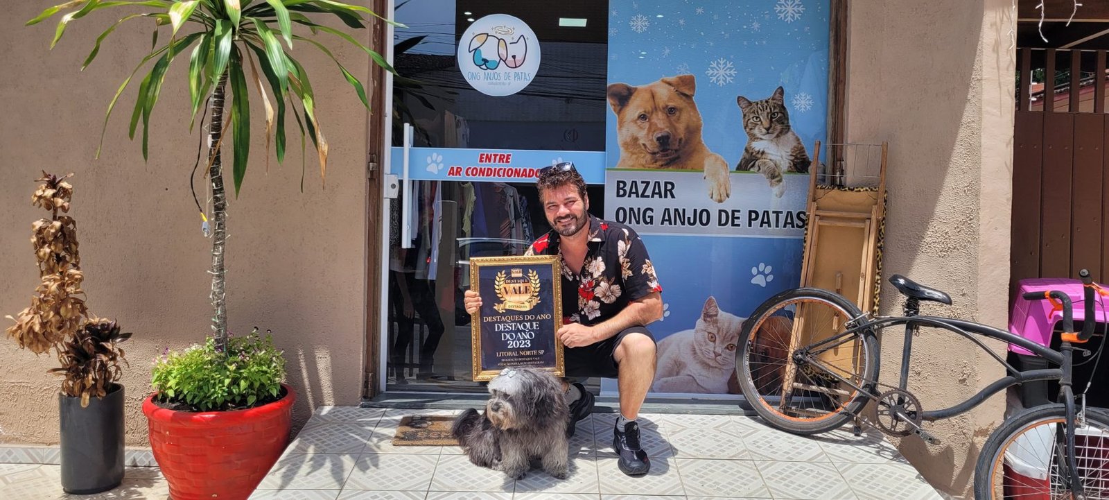 ONG Anjos de Patas é Destaque do Ano Caraguá!