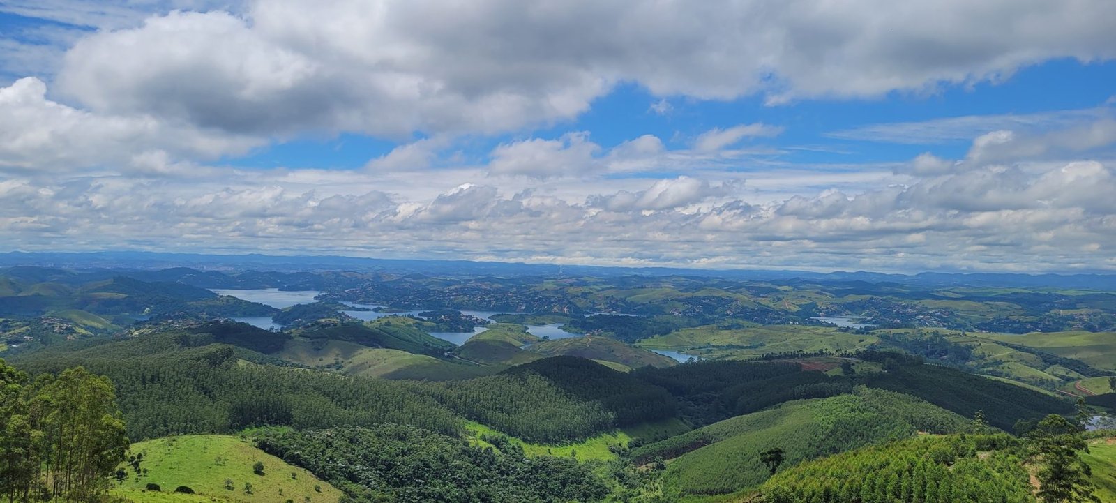 VISITA AO PARAÍSO DO ALTO DE IGARATÁ COM CONTAINER DA SORTE