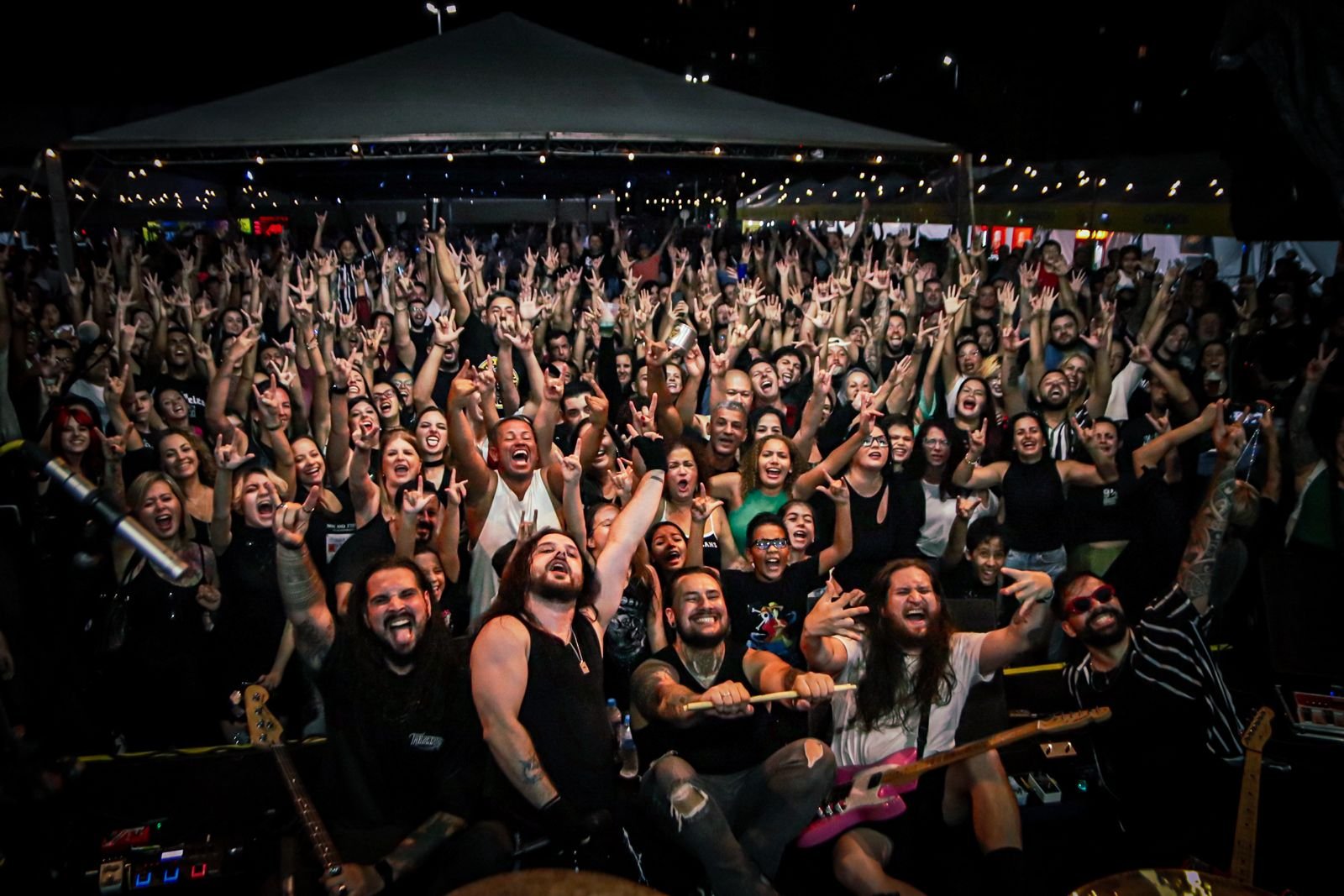 Banda Autorokers agita centenas de fãs no Festival Degusta Beer e prepara agenda de abril para outros shows